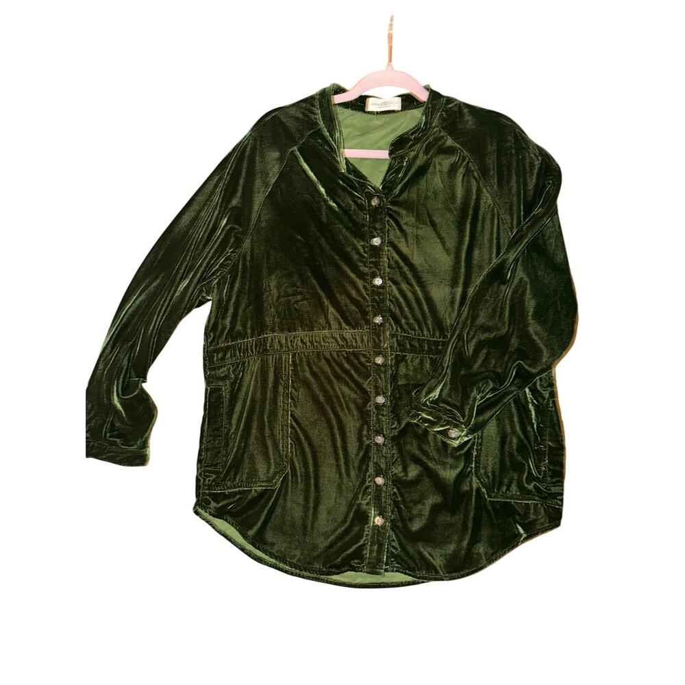 Natural life warm green velvet shacket button front shirt pockets small woodsy